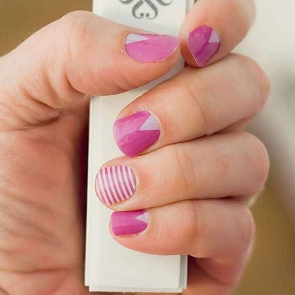 Jamberry nail wrap